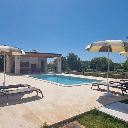 Luxury Villa Serena 2022 - With Heated Pool Cukrici Bagian luar foto