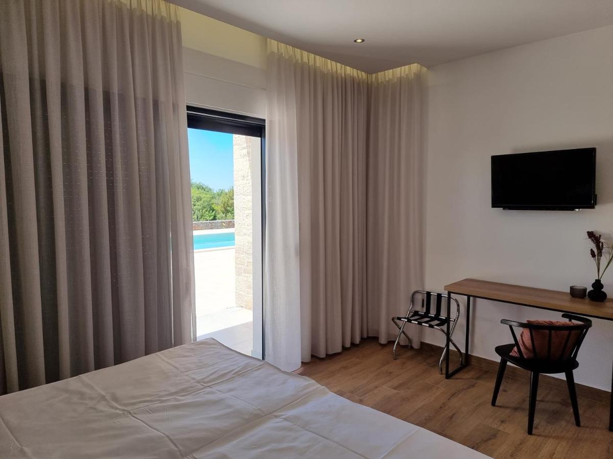 Luxury Villa Serena 2022 - With Heated Pool Cukrici Bagian luar foto