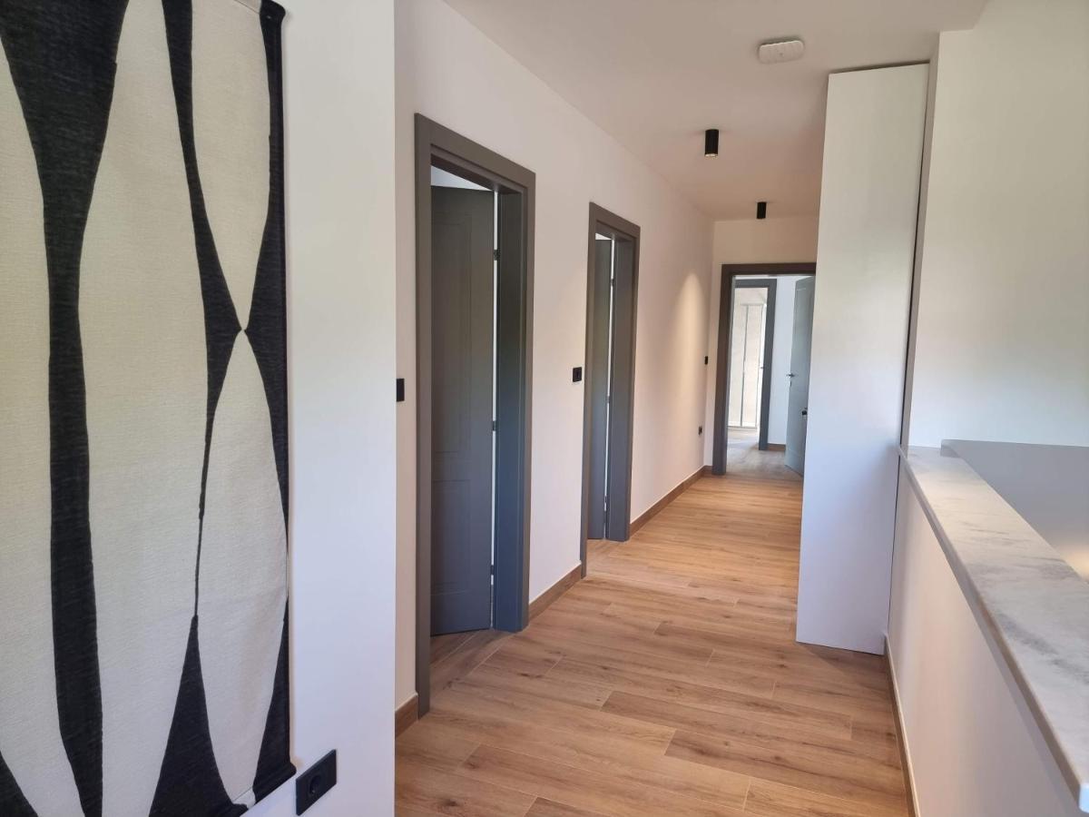 Luxury Villa Serena 2022 - With Heated Pool Cukrici Bagian luar foto